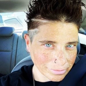 Meet your Posher, Kim